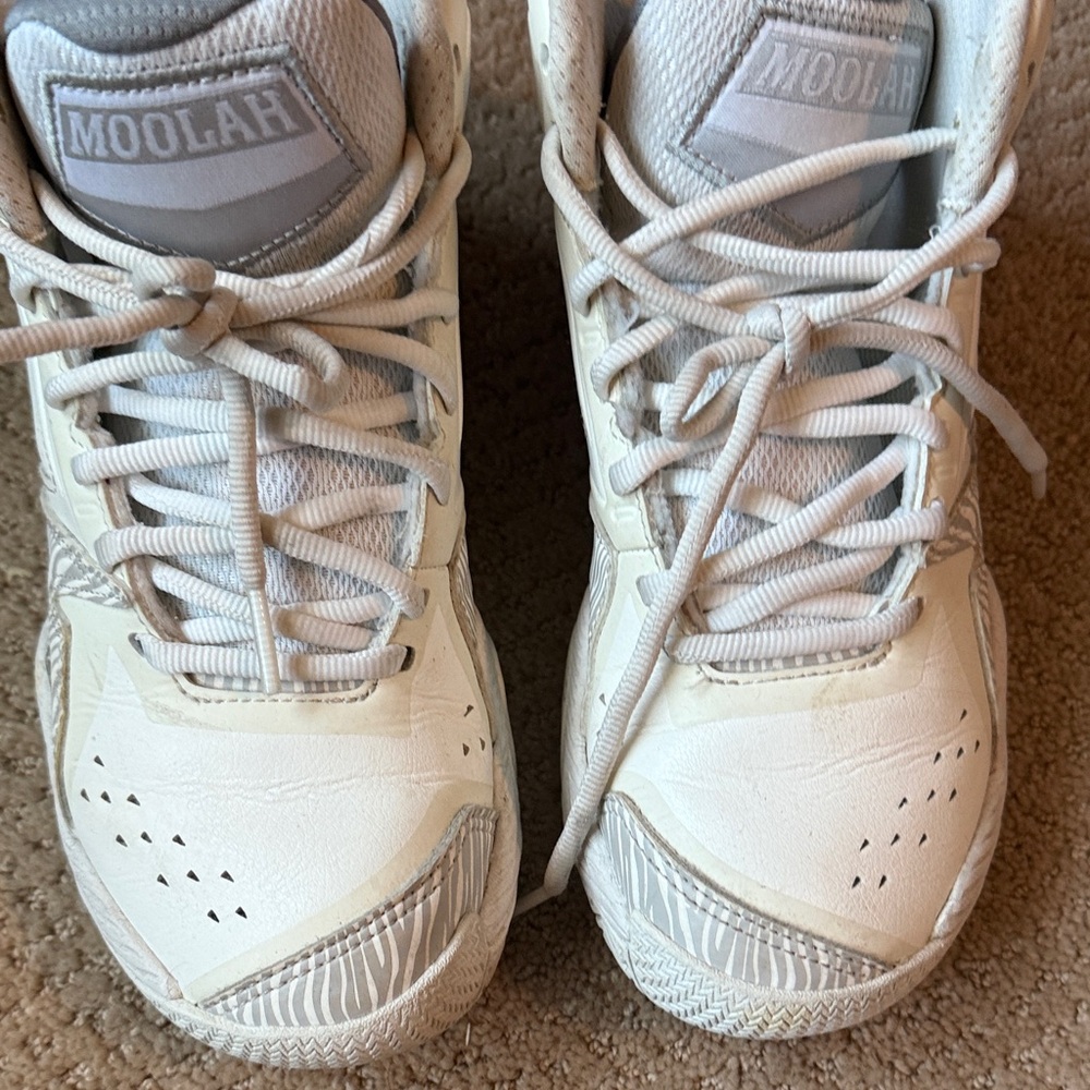 Nike Kids White and Gray Sneakers